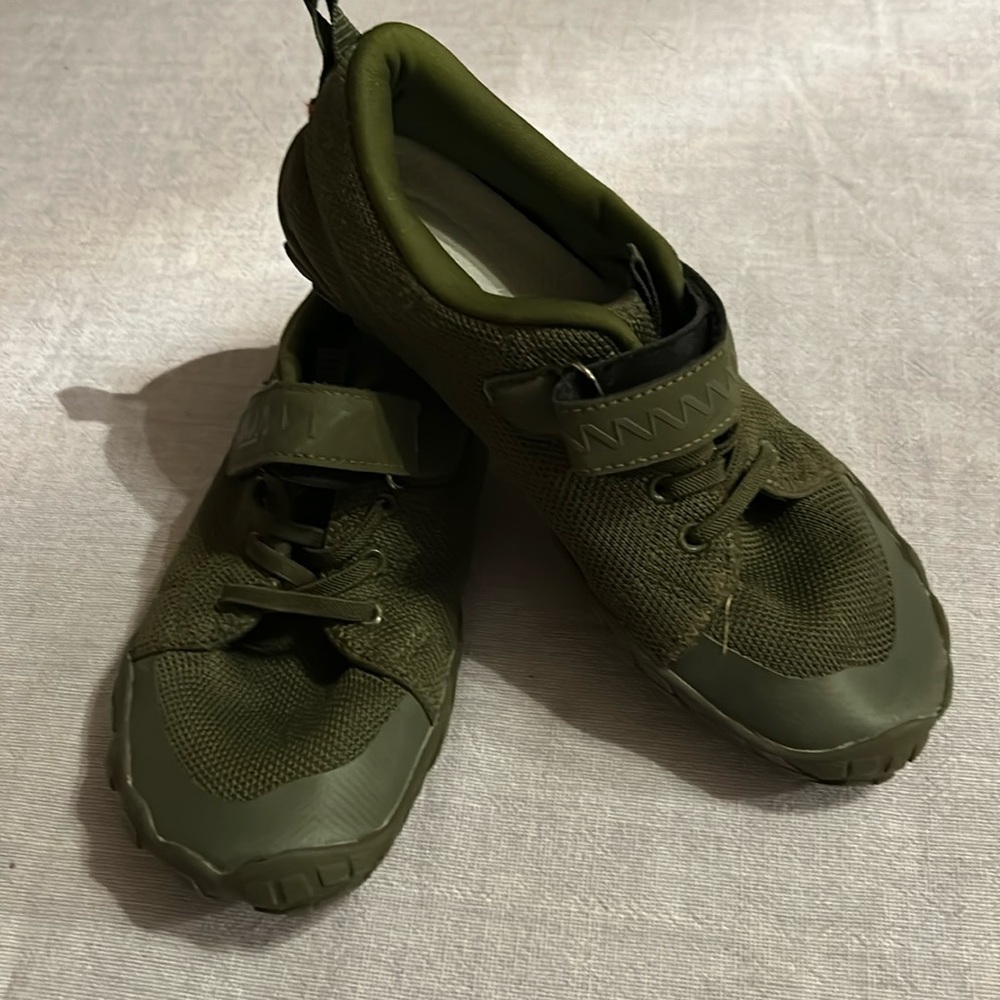 Kubua shoes